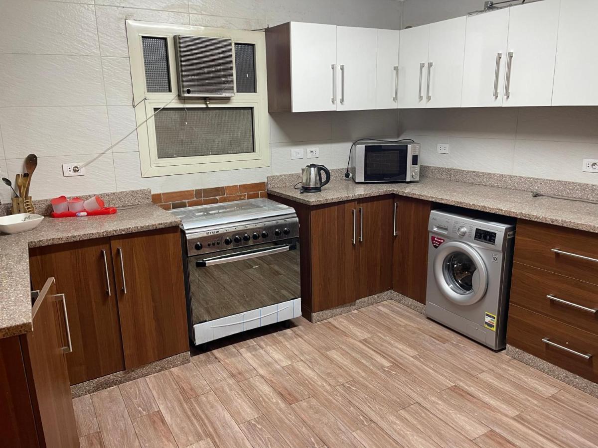 Apartment Block B - 401 Kairo